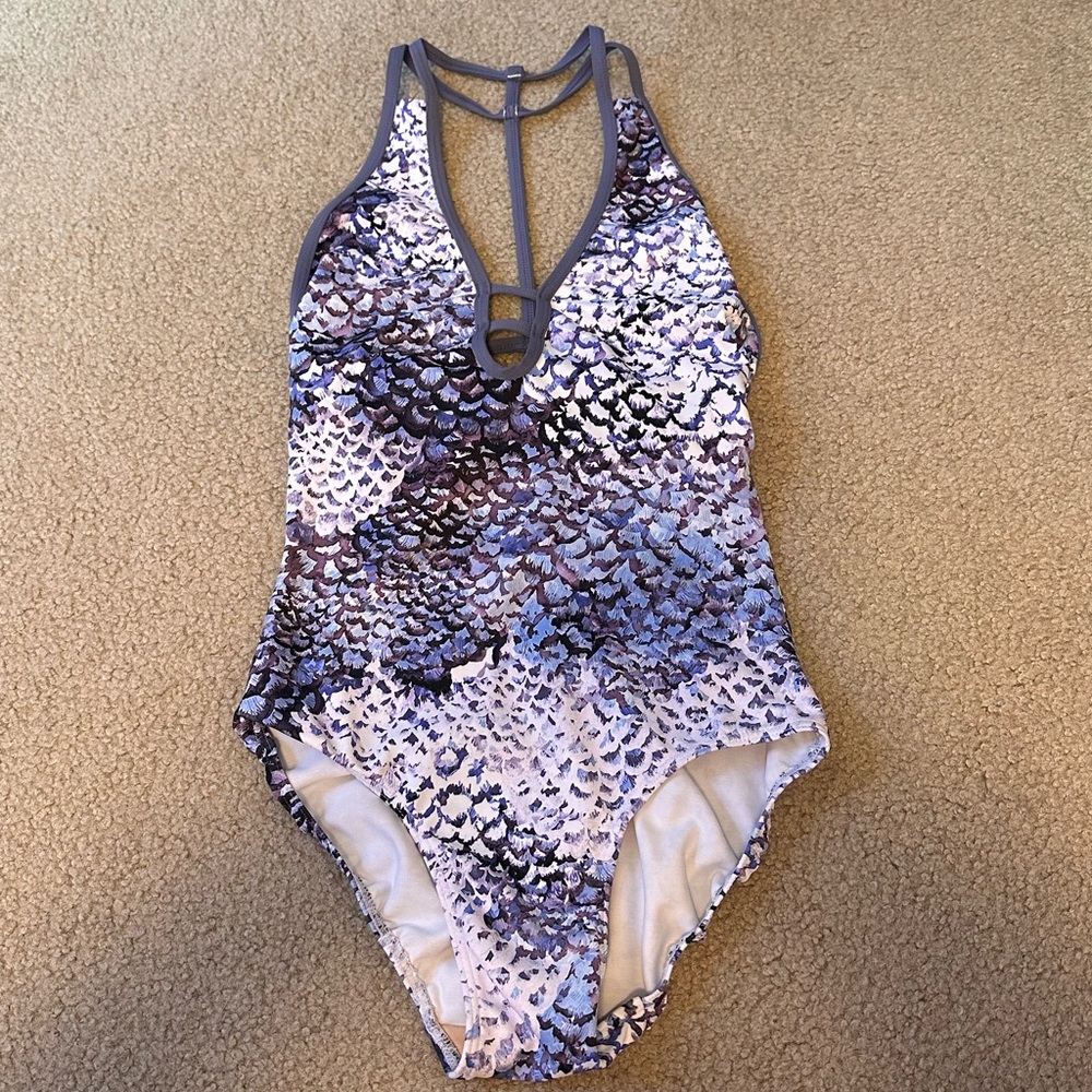 Purple Eleve Leotard Size Small